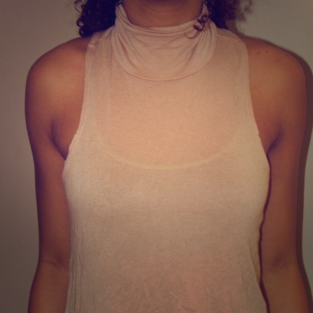 Sleeveless Turtle Neck Blouse